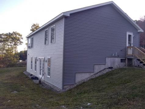 28 Sunny View Drive Oxford ME 04270