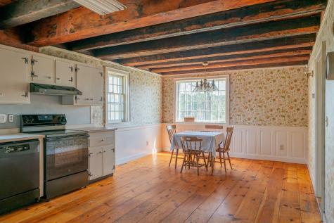 112 Durham Road Freeport ME 04032
