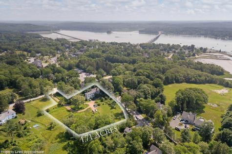 83 Bath Road Wiscasset ME 04578