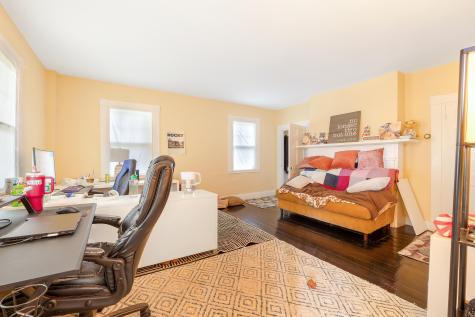 83 Bath Road Wiscasset ME 04578