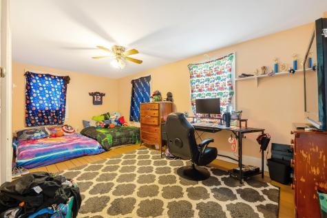 83 Bath Road Wiscasset ME 04578