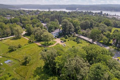 83 Bath Road Wiscasset ME 04578