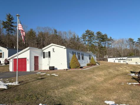 15 Fox Run Drive Lewiston ME 04240