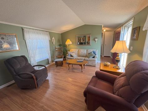 15 Fox Run Drive Lewiston ME 04240