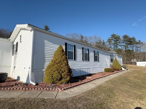 15 Fox Run Drive Lewiston ME 04240