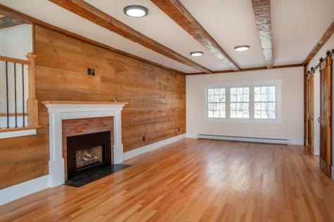 1091 Summer Street Auburn ME 04210