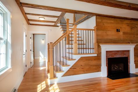 1091 Summer Street Auburn ME 04210