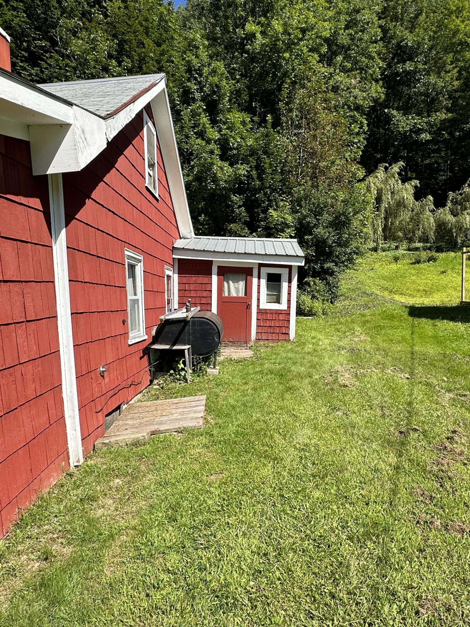 14 West Street Bingham ME 04920