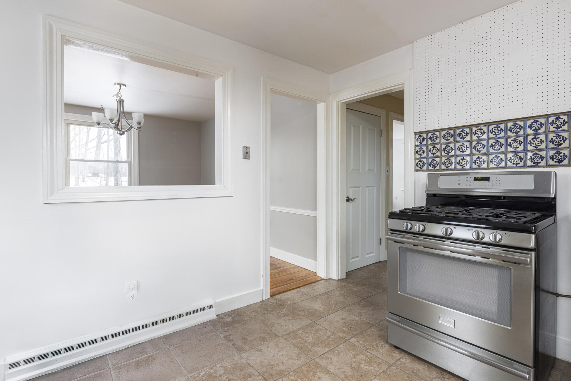 313 Fowler Road Cape Elizabeth ME 04107