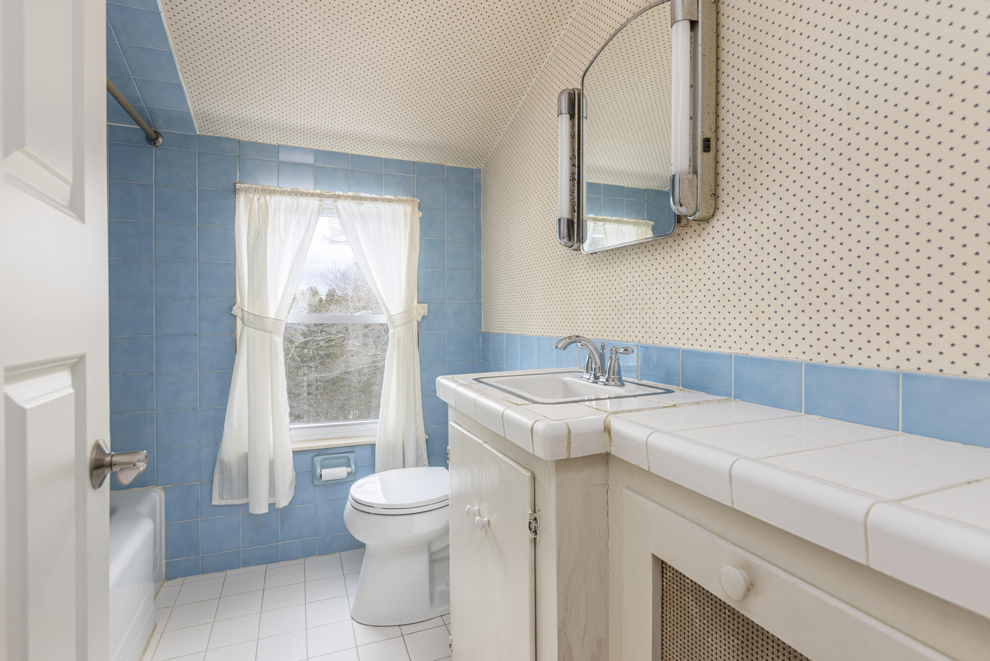 313 Fowler Road Cape Elizabeth ME 04107