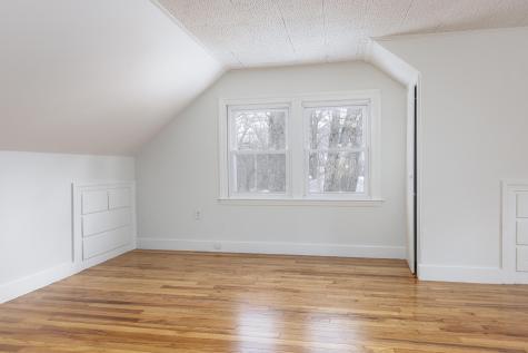 313 Fowler Road Cape Elizabeth ME 04107