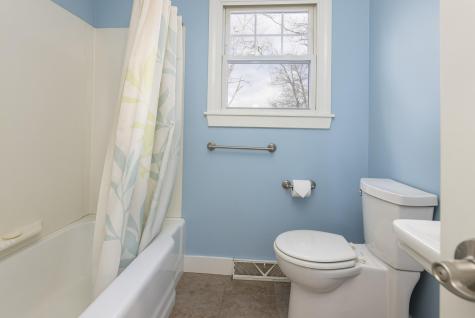 313 Fowler Road Cape Elizabeth ME 04107