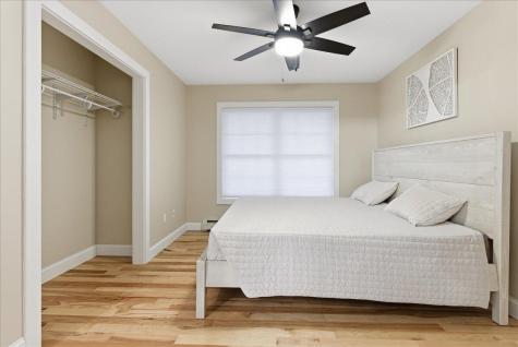 42 Durham Road Freeport ME 04032