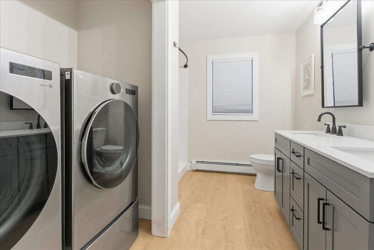 42 Durham Road Freeport ME 04032