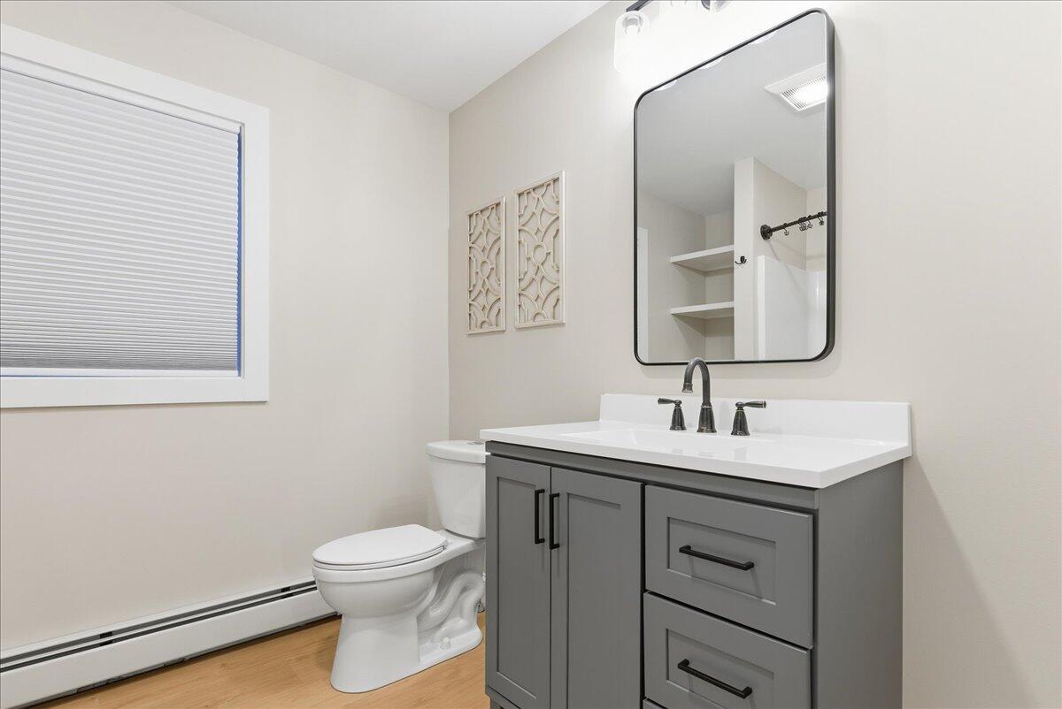 42 Durham Road Freeport ME 04032