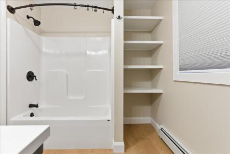 42 Durham Road Freeport ME 04032