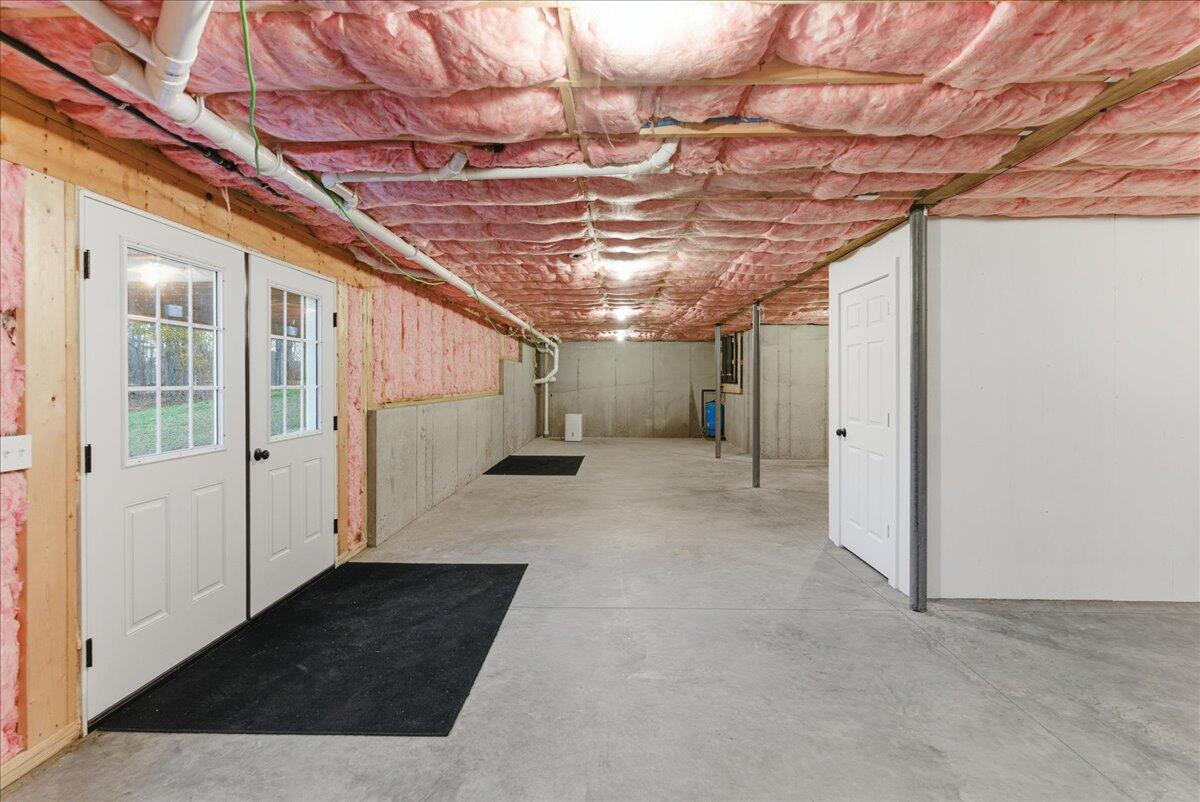 42 Durham Road Freeport ME 04032