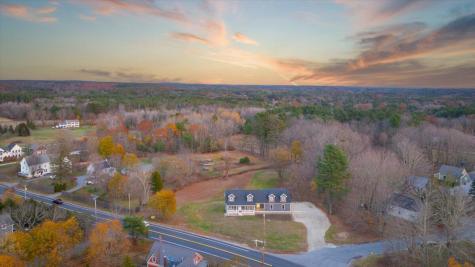 42 Durham Road Freeport ME 04032