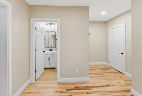 42 Durham Road Freeport ME 04032