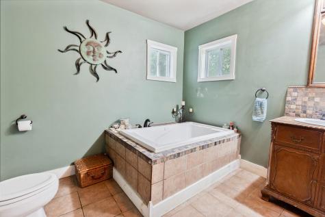 2046 E Ridge Road Athens ME 04912