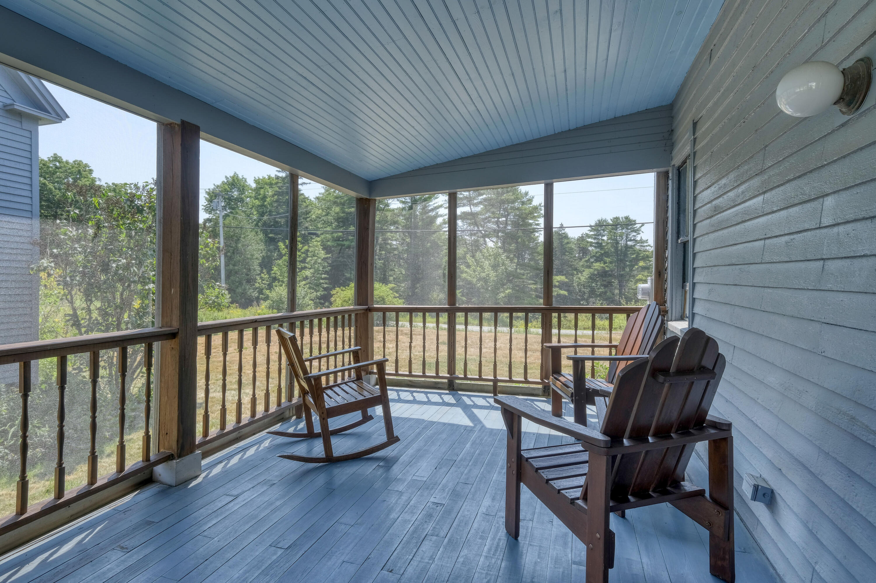 5 River Road Brooklin ME 04616