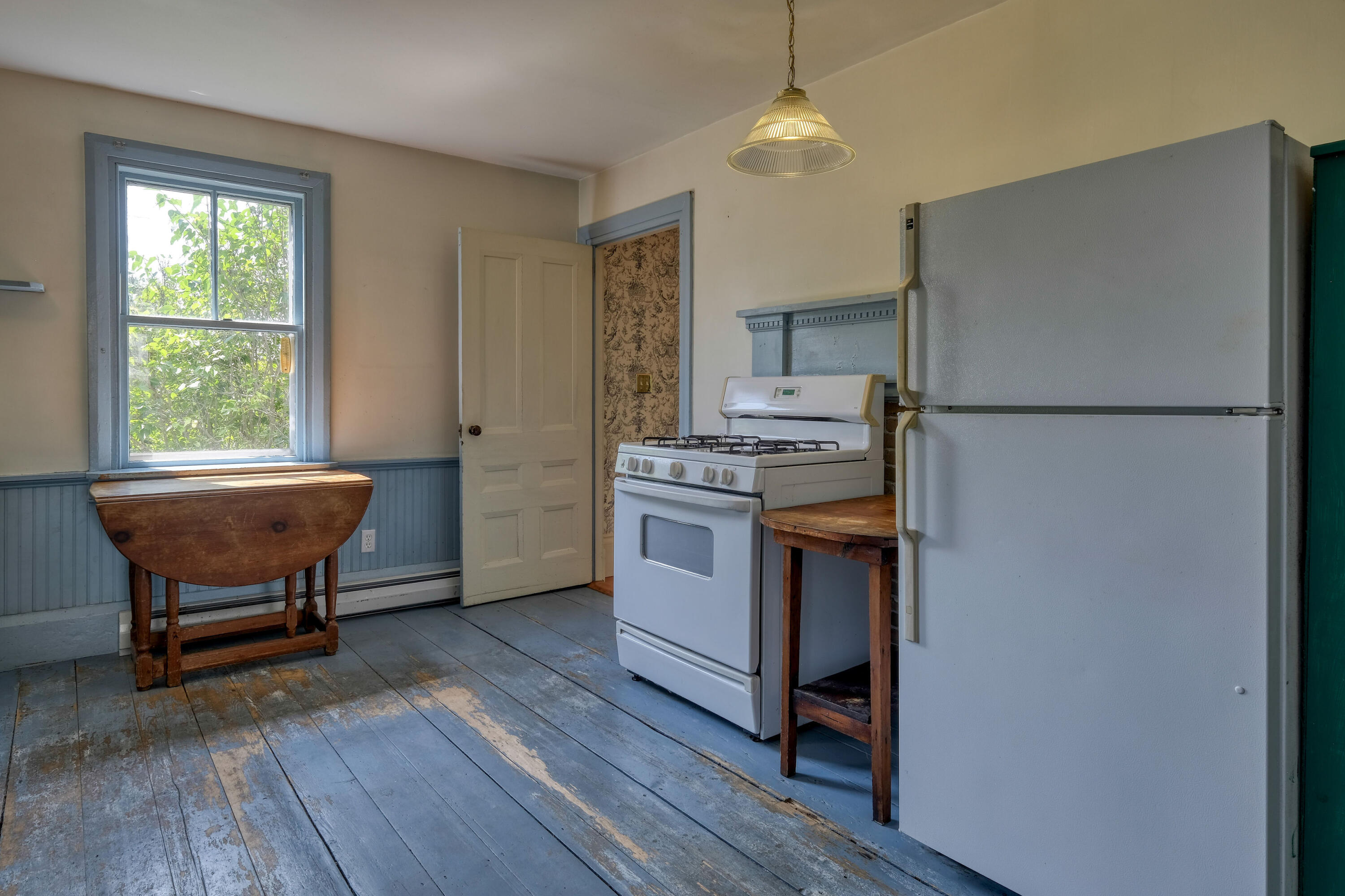 5 River Road Brooklin ME 04616