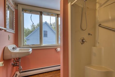 5 River Road Brooklin ME 04616