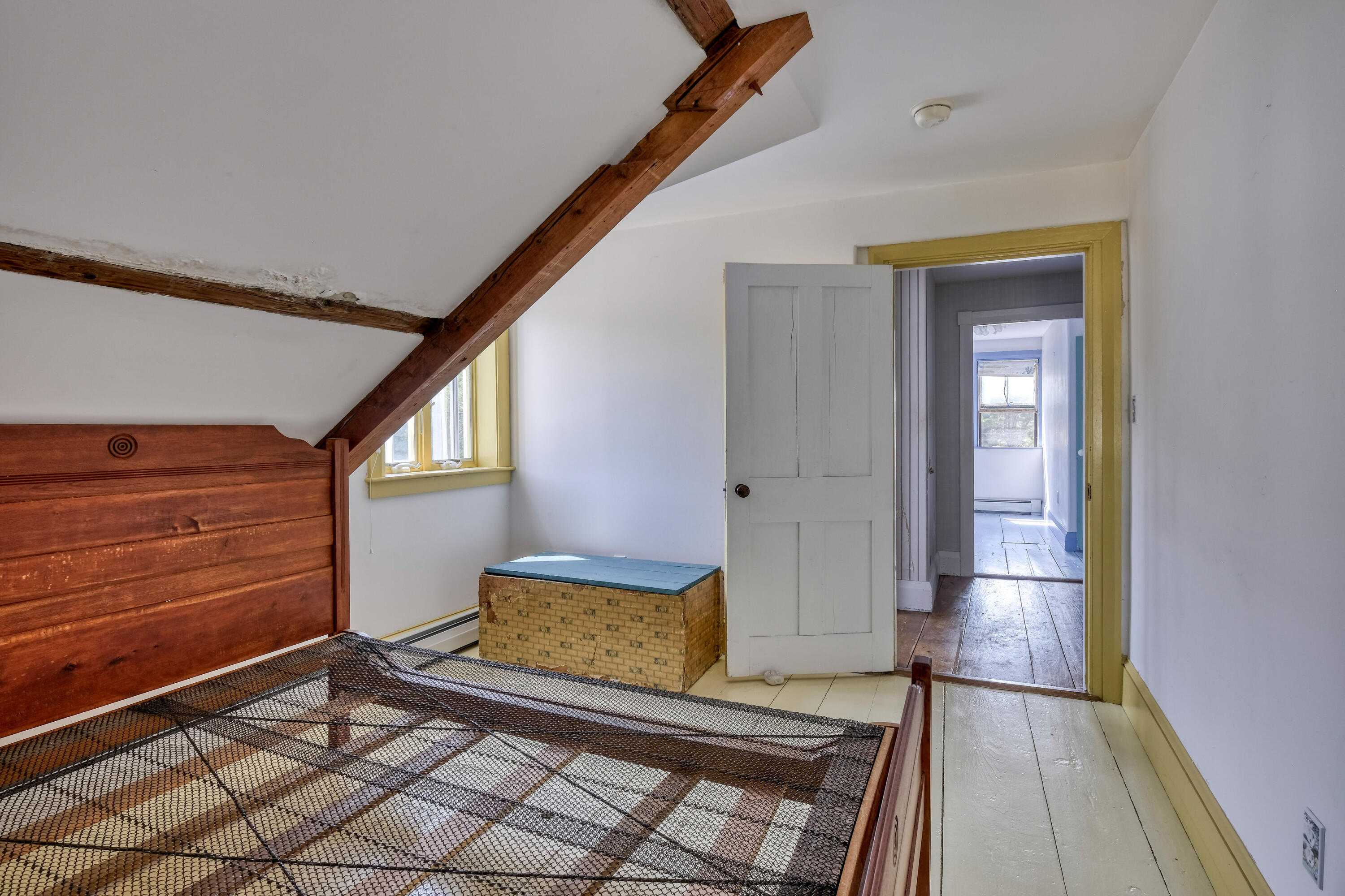 5 River Road Brooklin ME 04616