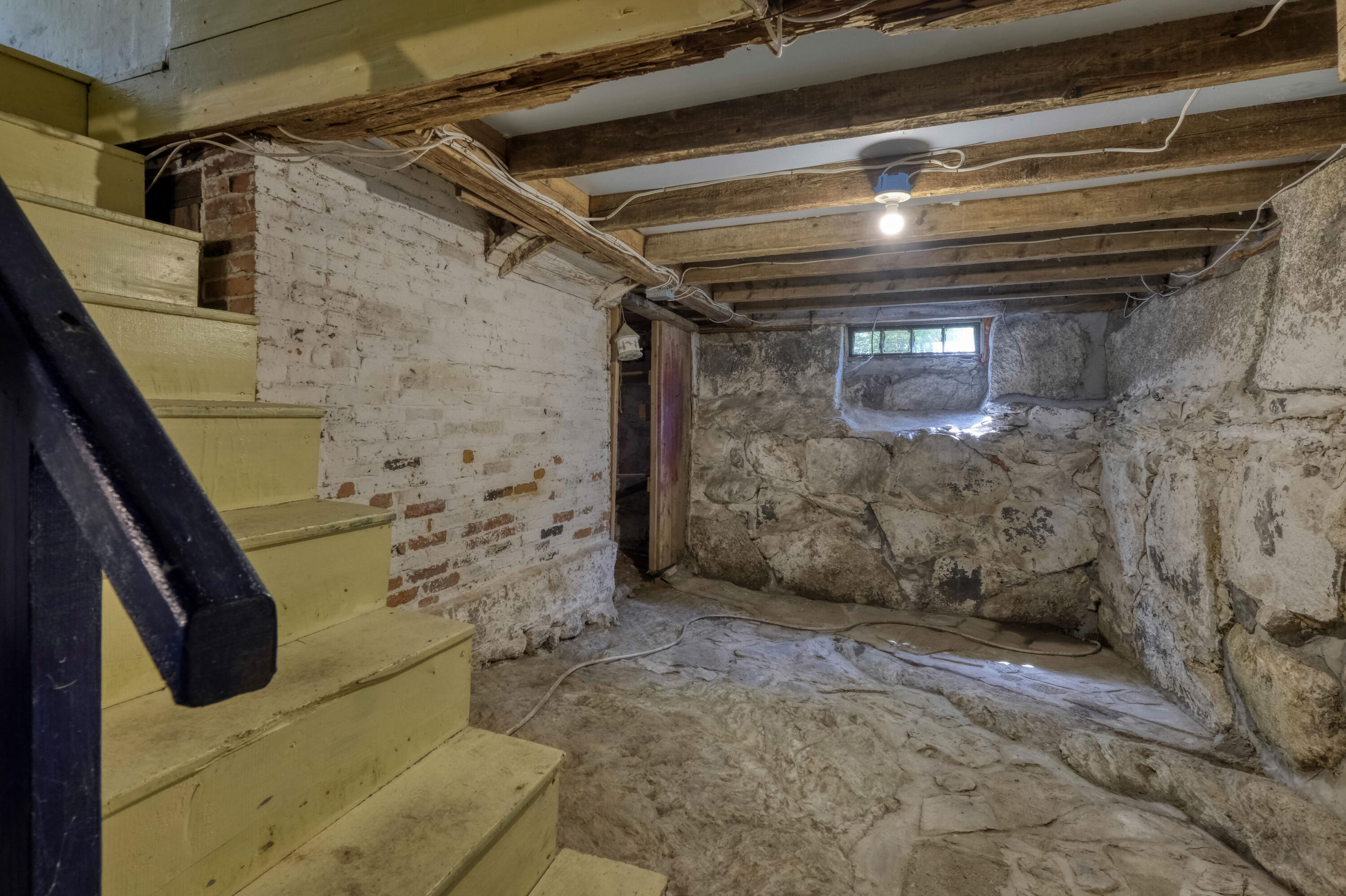 5 River Road Brooklin ME 04616