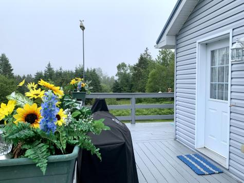 150 Leach Point Road Perry ME 04667