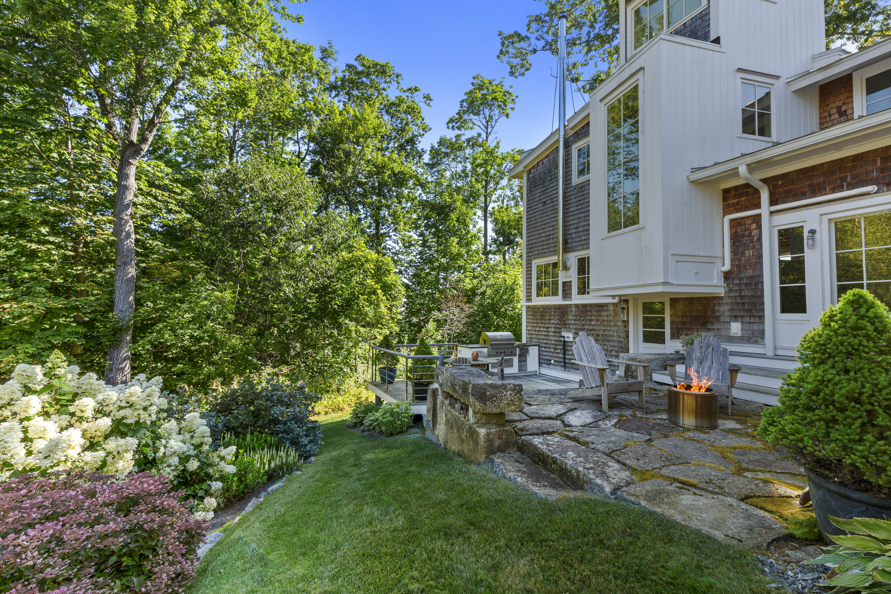 5 Cedar Street Camden ME 04843