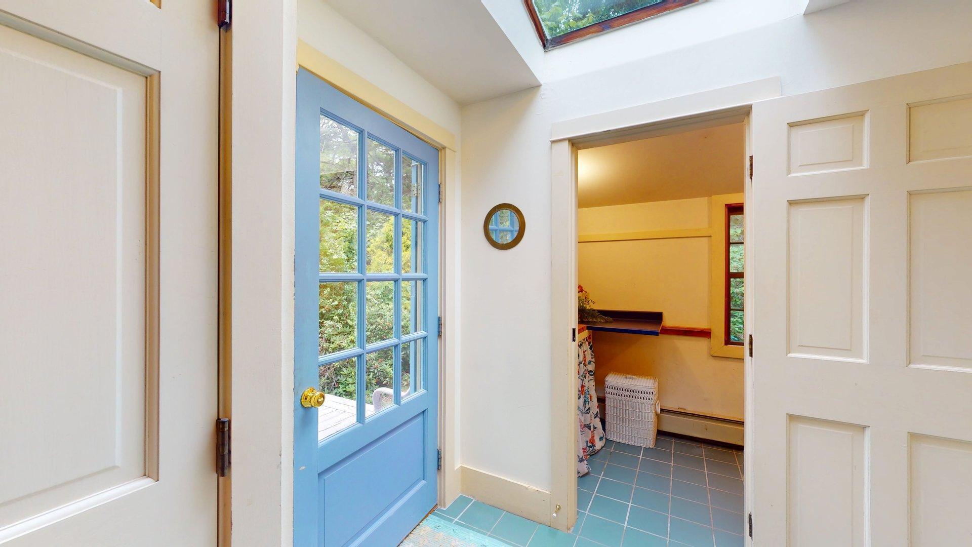 496 Old County Road Sedgwick ME 04676