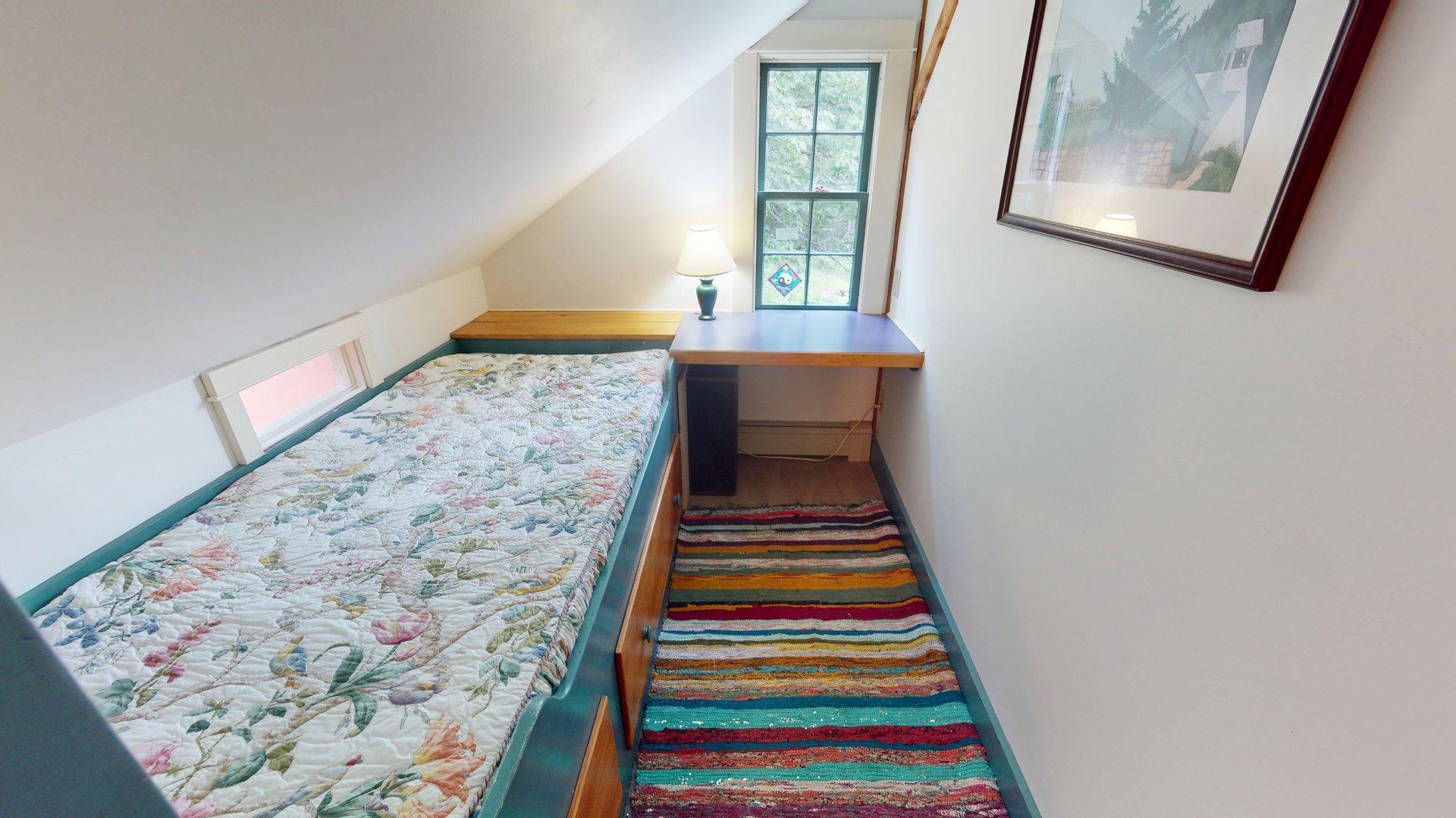 496 Old County Road Sedgwick ME 04676