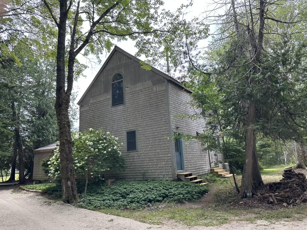 496 Old County Road Sedgwick ME 04676