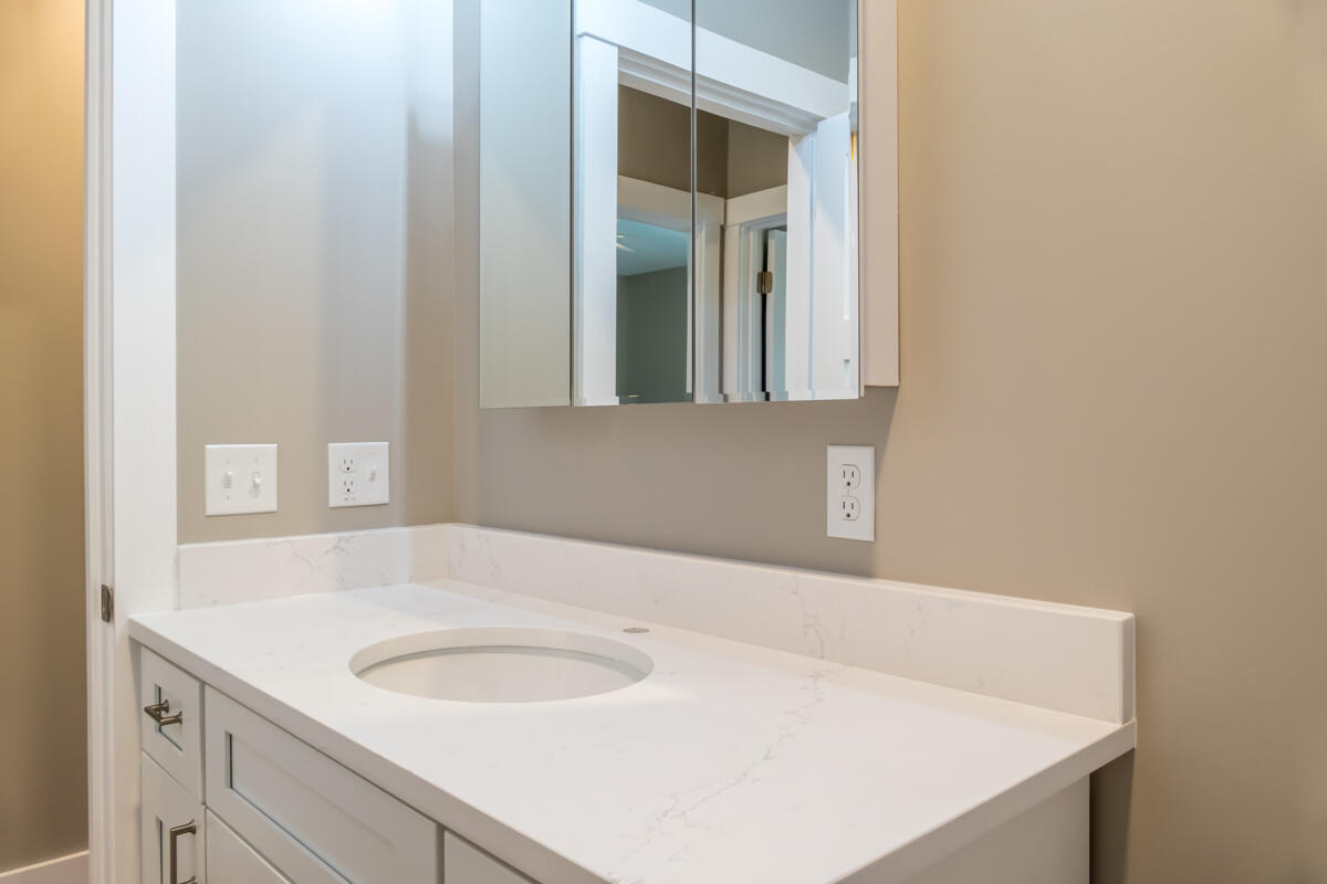 79 Mattson Heights Gardiner ME 04345