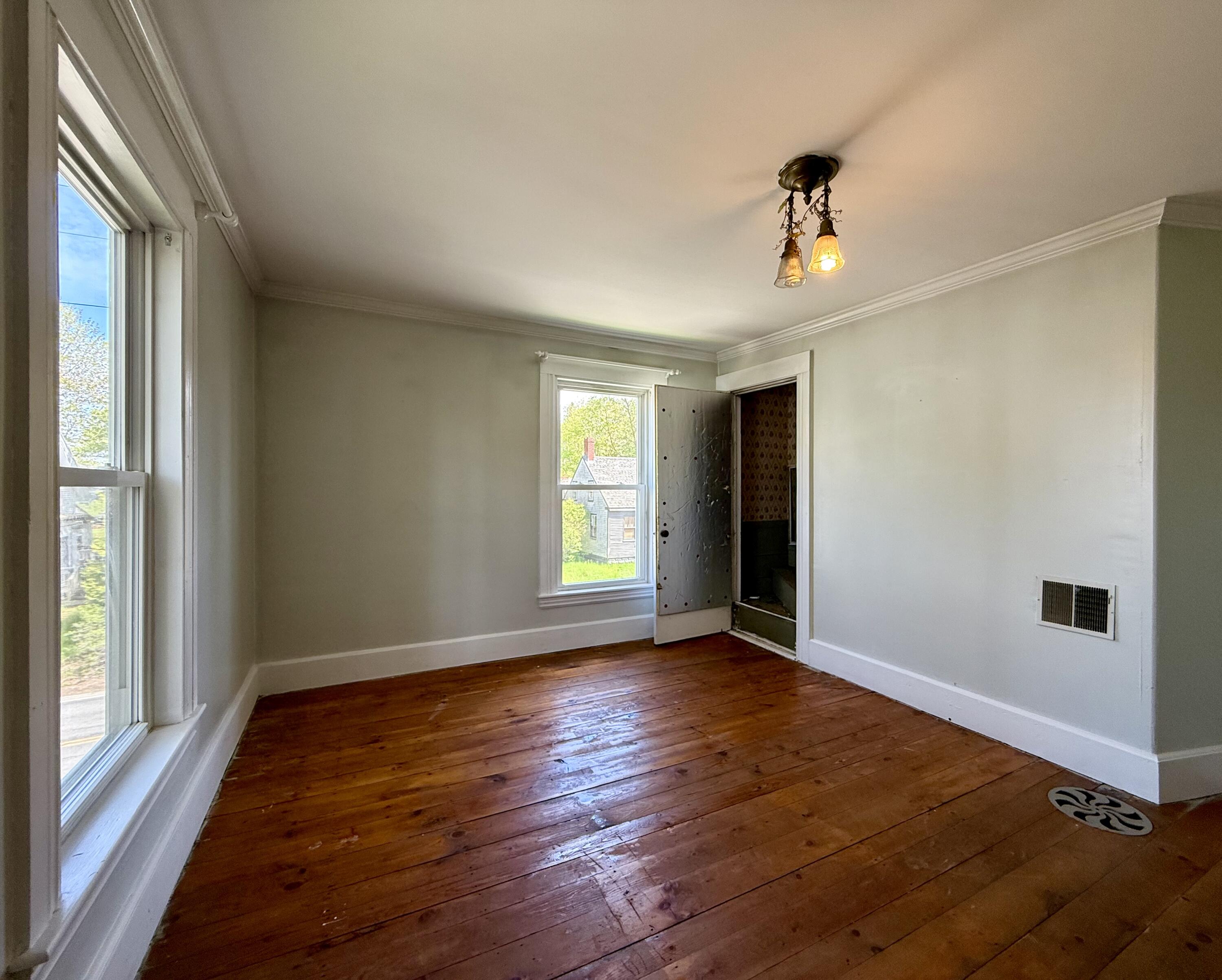 68 Washington Street Eastport ME 04631