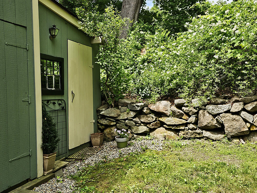 8 Longfellow School Road Bristol ME 04539