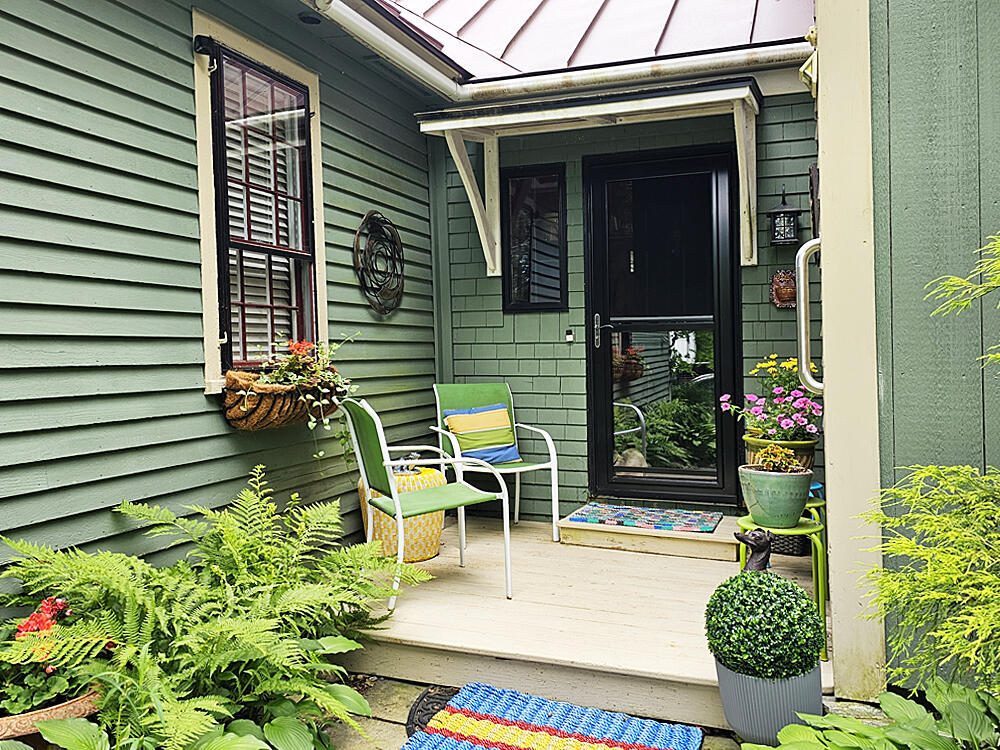 8 Longfellow School Road Bristol ME 04539