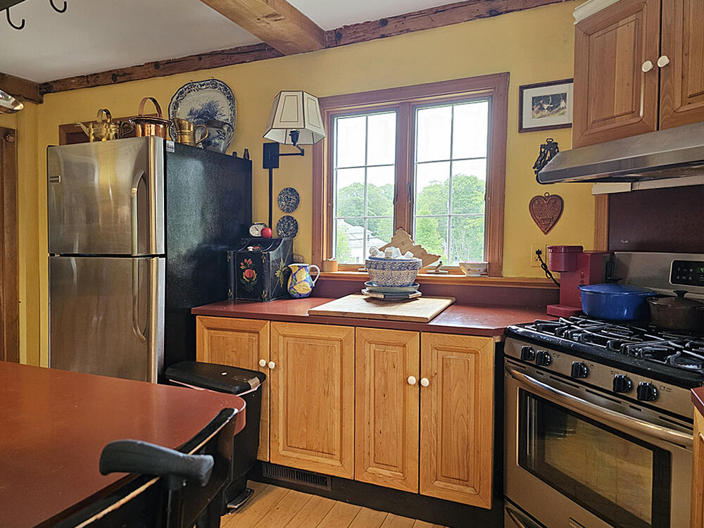 8 Longfellow School Road Bristol ME 04539