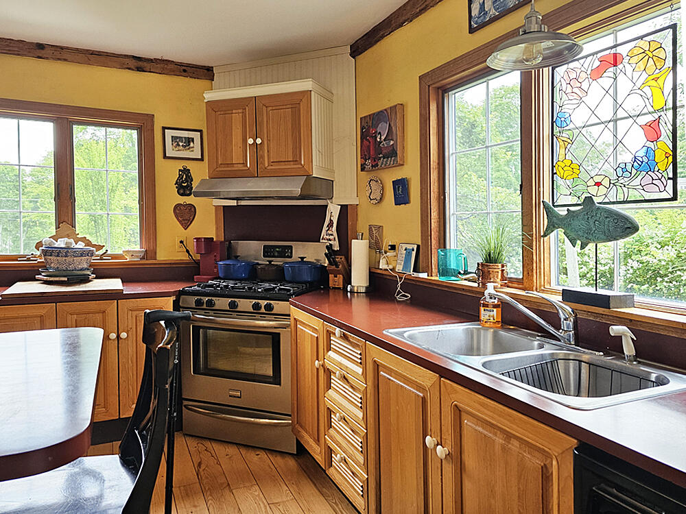 8 Longfellow School Road Bristol ME 04539