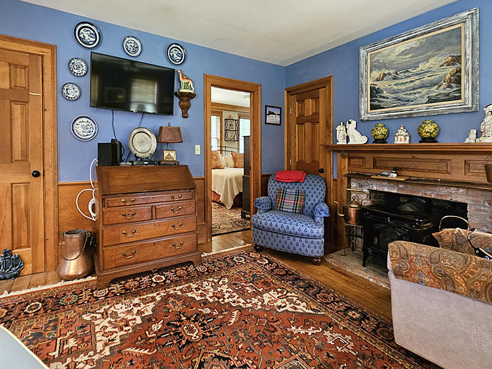 8 Longfellow School Road Bristol ME 04539