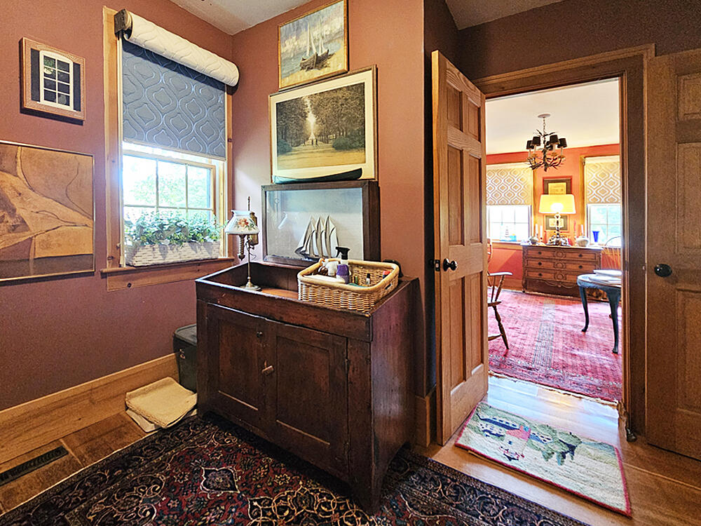 8 Longfellow School Road Bristol ME 04539