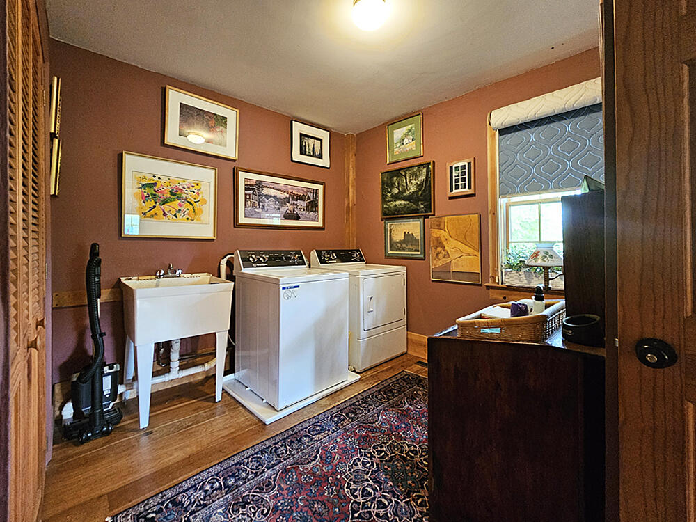 8 Longfellow School Road Bristol ME 04539