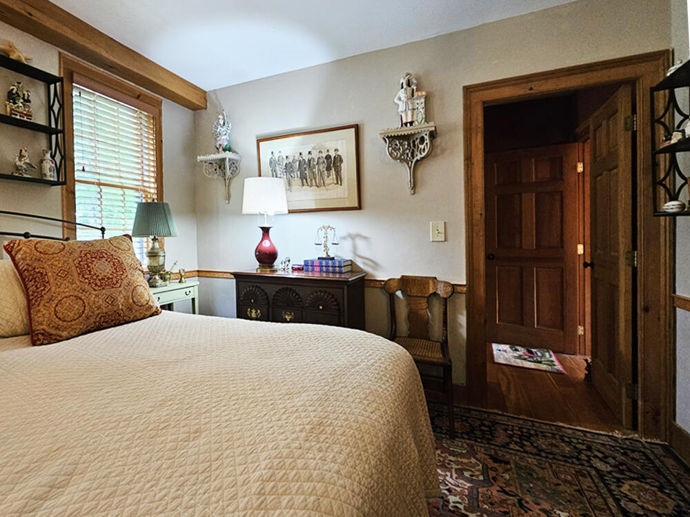 8 Longfellow School Road Bristol ME 04539