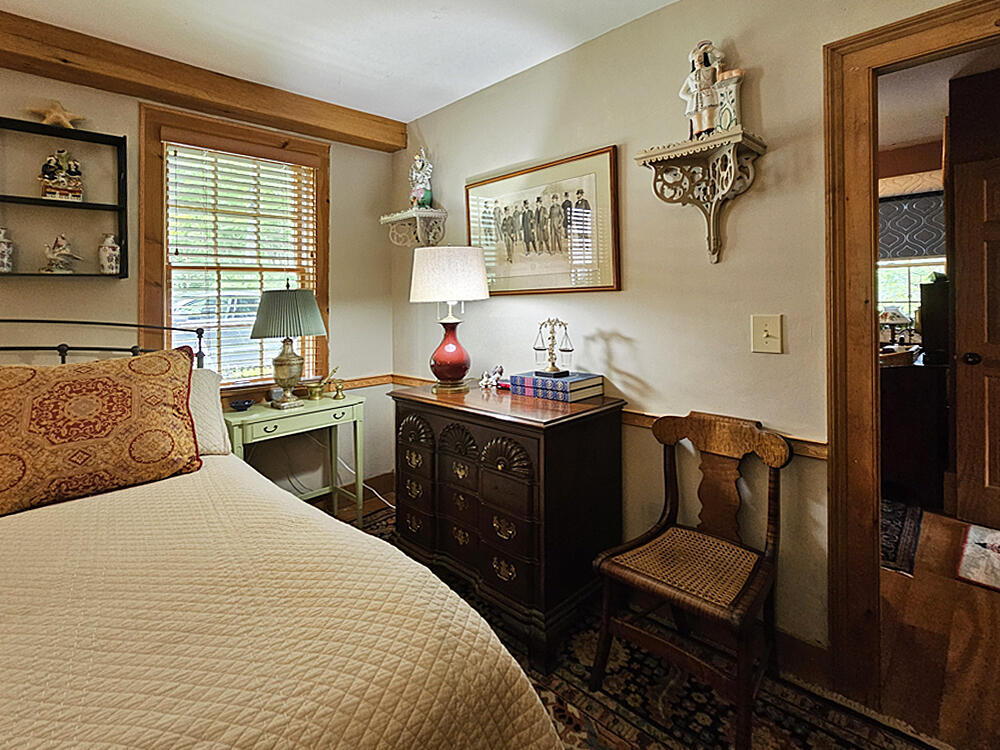 8 Longfellow School Road Bristol ME 04539