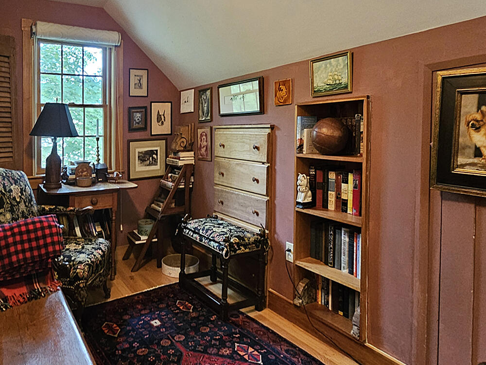 8 Longfellow School Road Bristol ME 04539