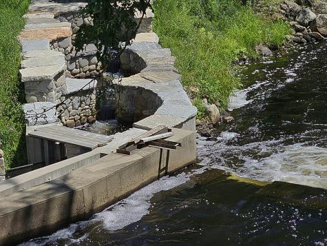 8 Longfellow School Road Bristol ME 04539