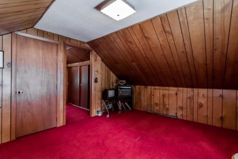 22 Brown Street Lewiston ME 04240
