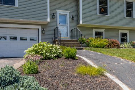 1096 Main Street Lewiston ME 04240