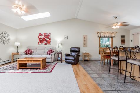 1096 Main Street Lewiston ME 04240